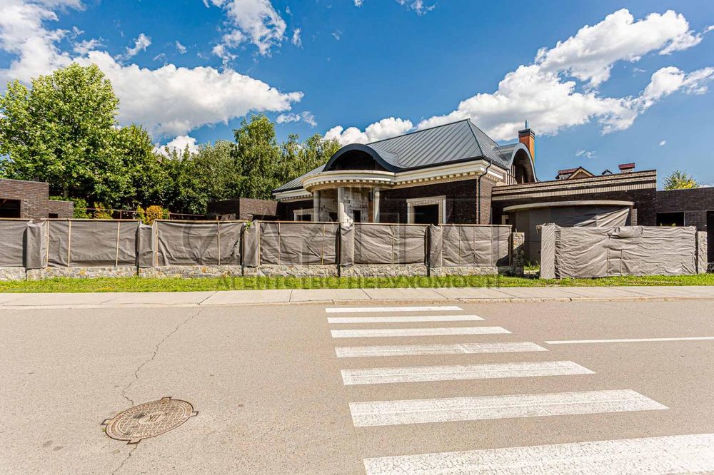 Продажа 2-этажного дома в Киеве, КГ «Коник», Голосеевский р-н