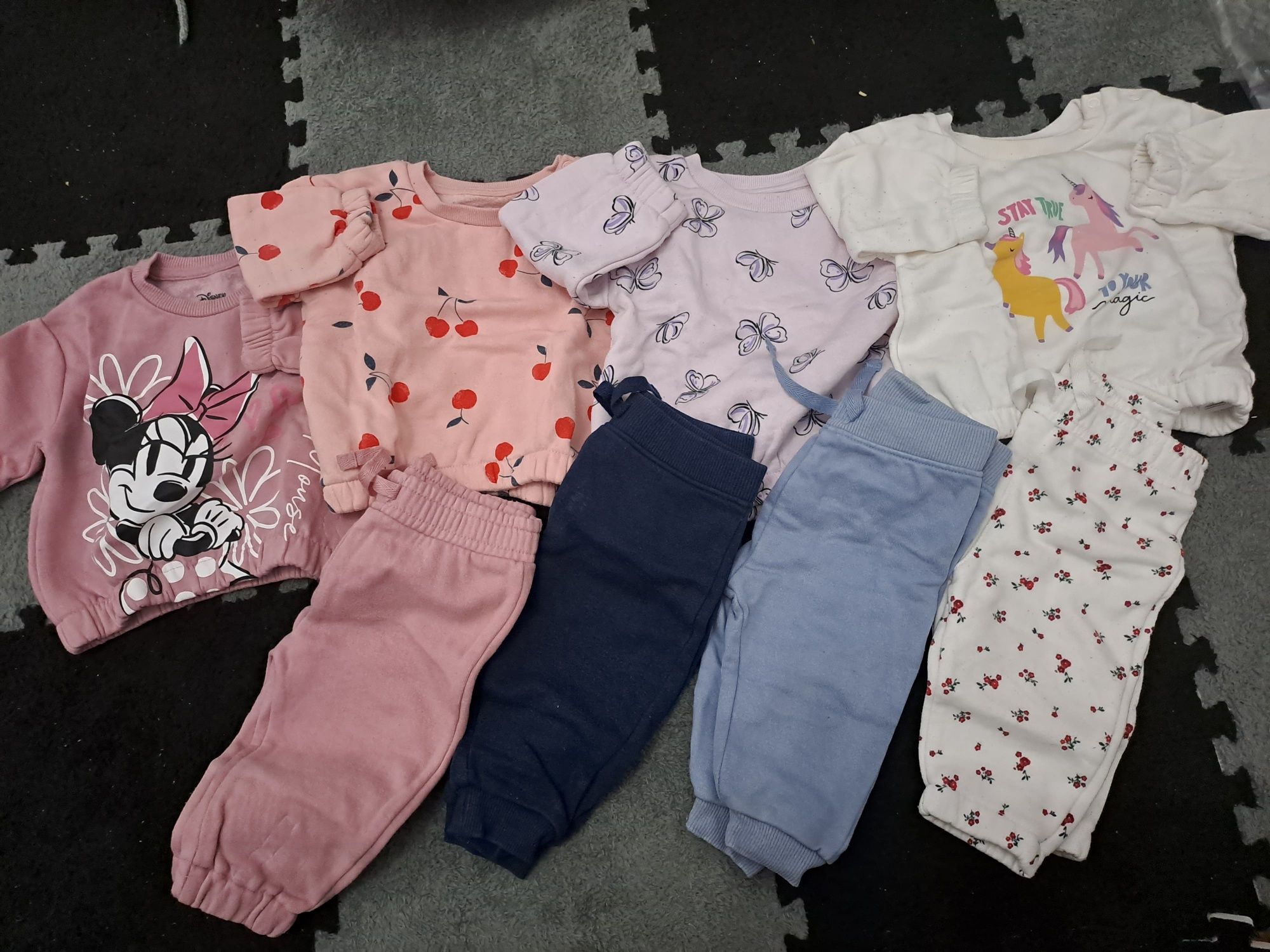 Roupas Bebé pouco usadas 3-9