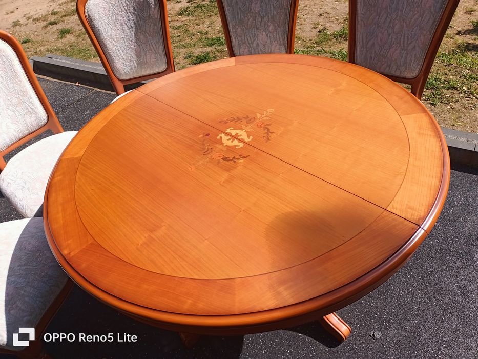 Stół okrągły rozkładany+5 krzeseł