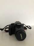 Canon eos 1100d.