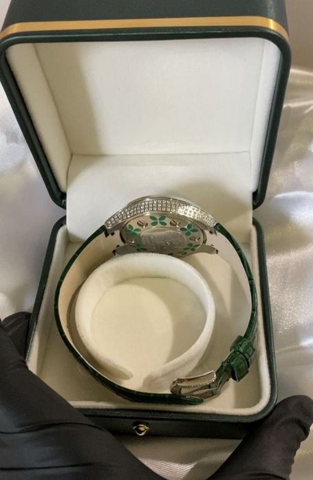 Ексклюзив Шедевр наручні годинник Graff Butterfly з рухомими бабочками