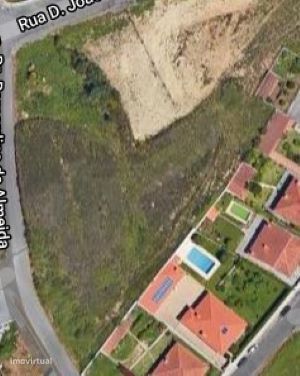 Terreno para construção na Vila de Cucujães, Oliveira de Azeméis