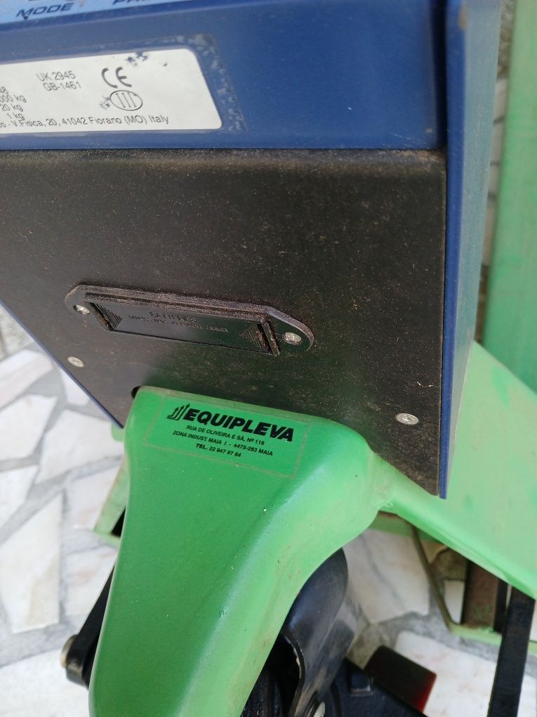 Porta-Paletes com Balança