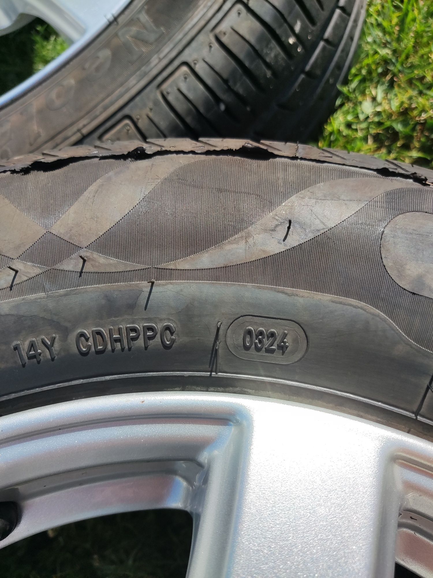 Felgi aluminiowe 14" NOWE OPONY