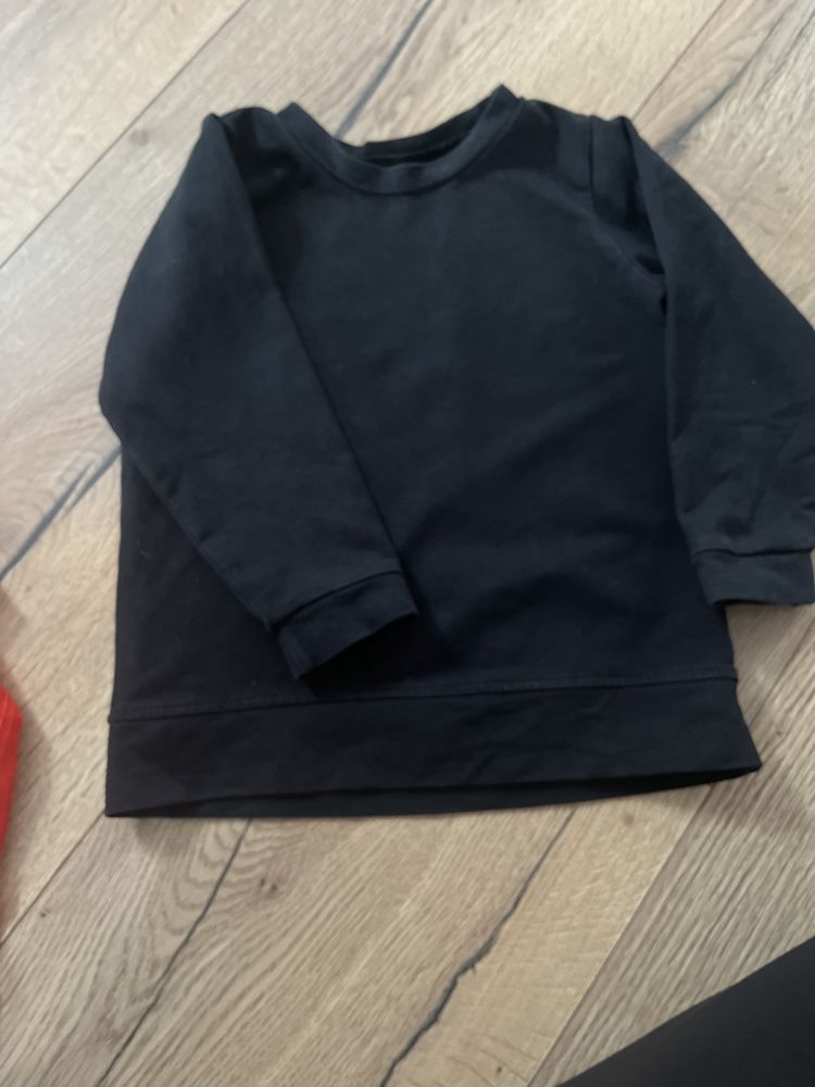 Bluza czarna dla chłopca lub dziewczynki