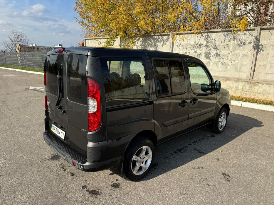 Продам Fiat Doblo 1.3 пассажир оригинал