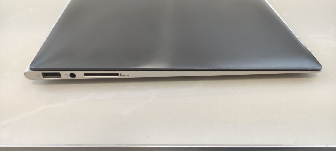 Ноутбук ASUS Zen Book (i5)