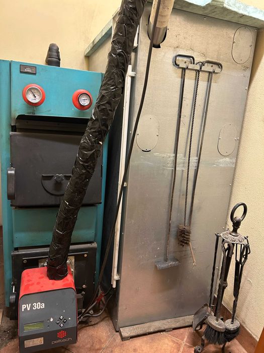 Caldeira aquecimento paletes e lenha