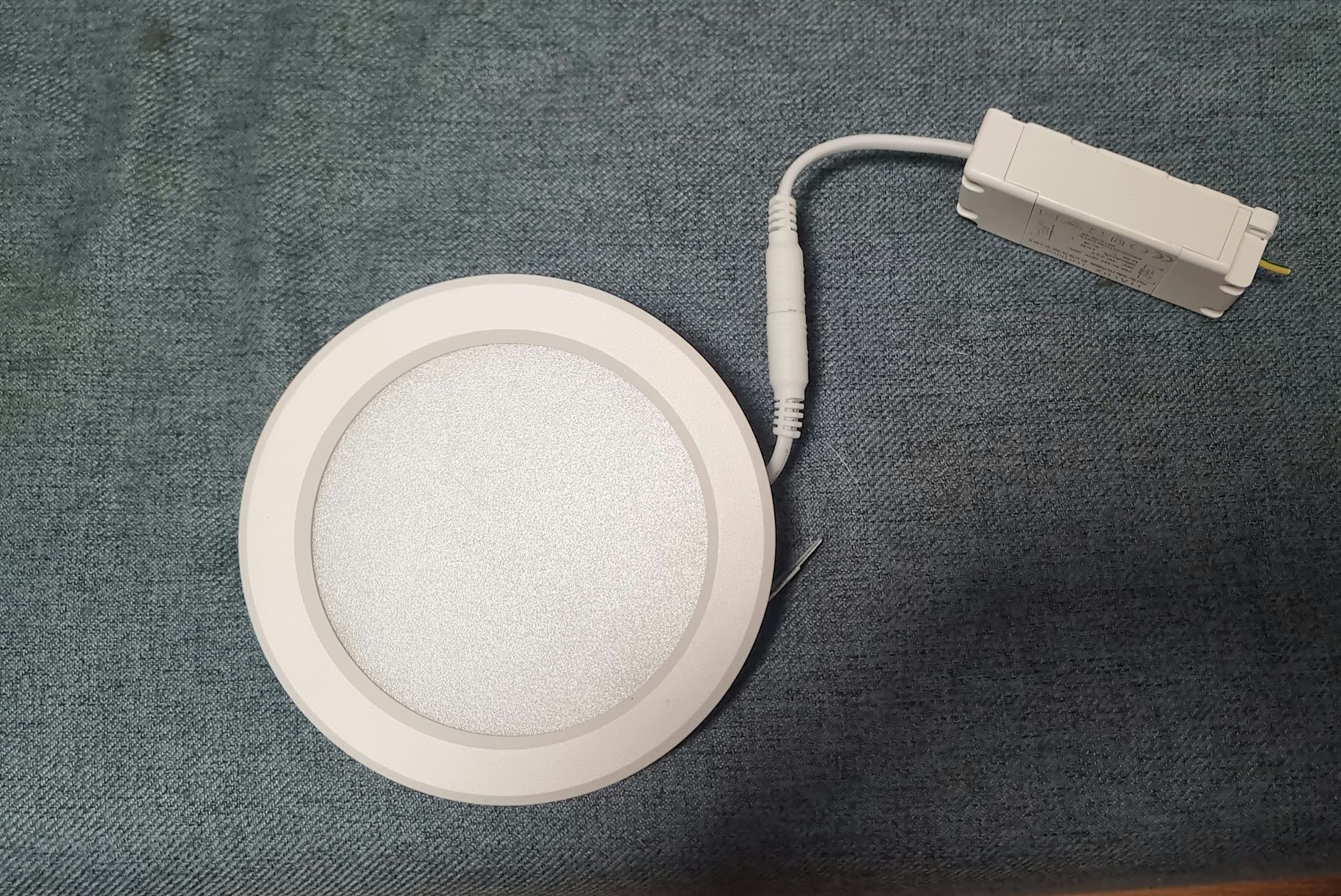 3 x lampa led Bella