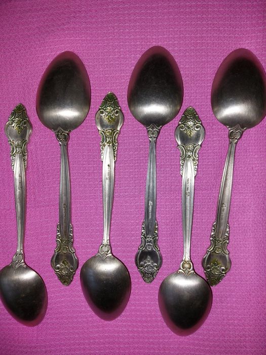 Ложки мельхиоровые столовые  набор