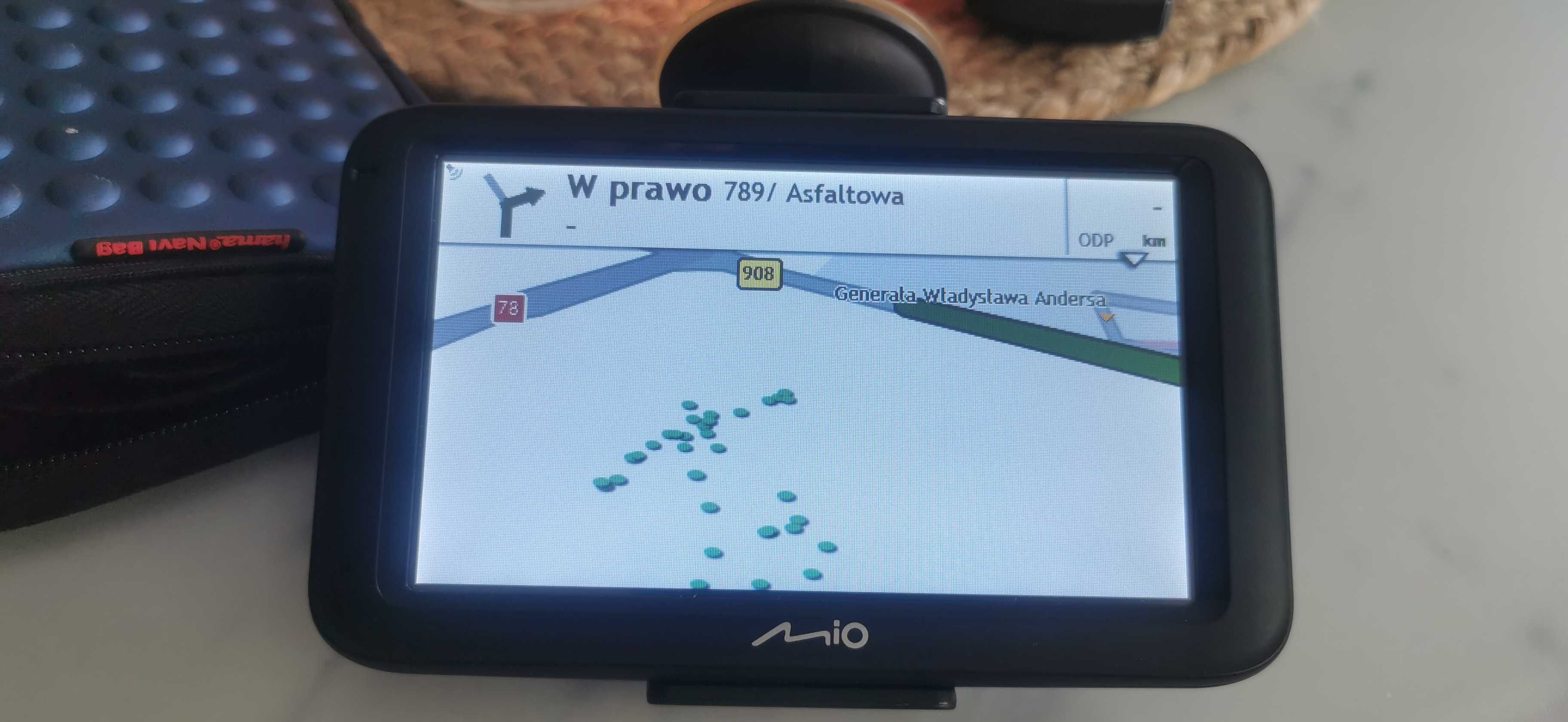 Nawigacja samochodowa MIO M610