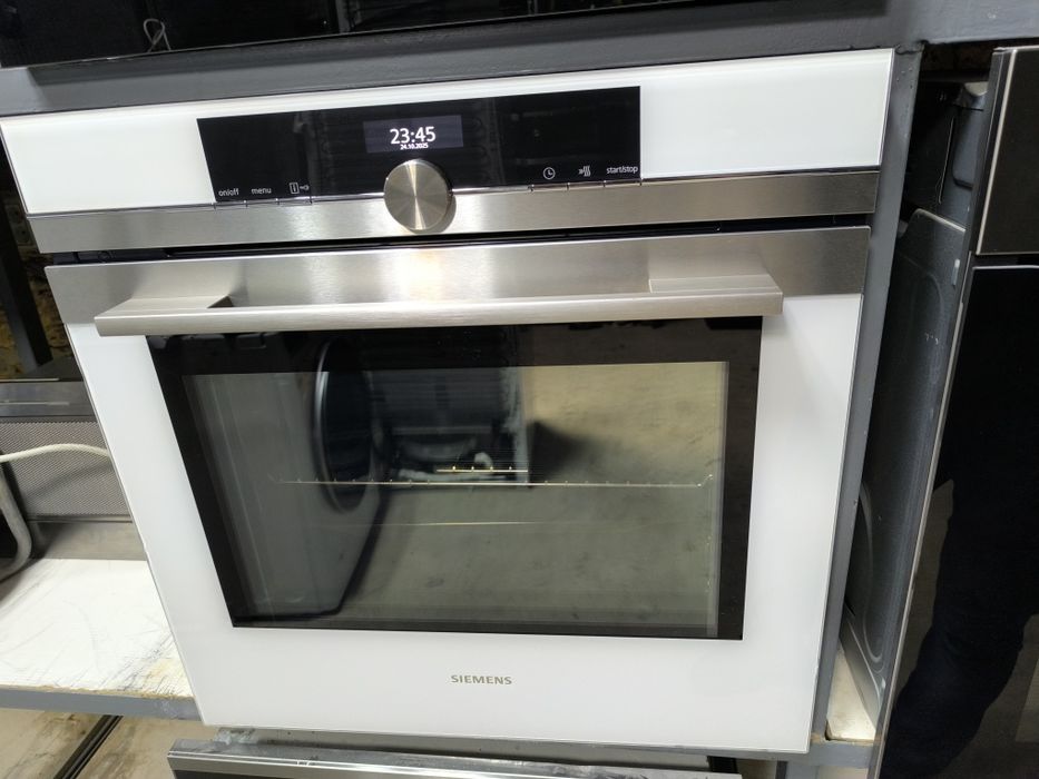 Духовка електрична Siemens HB674GBW1