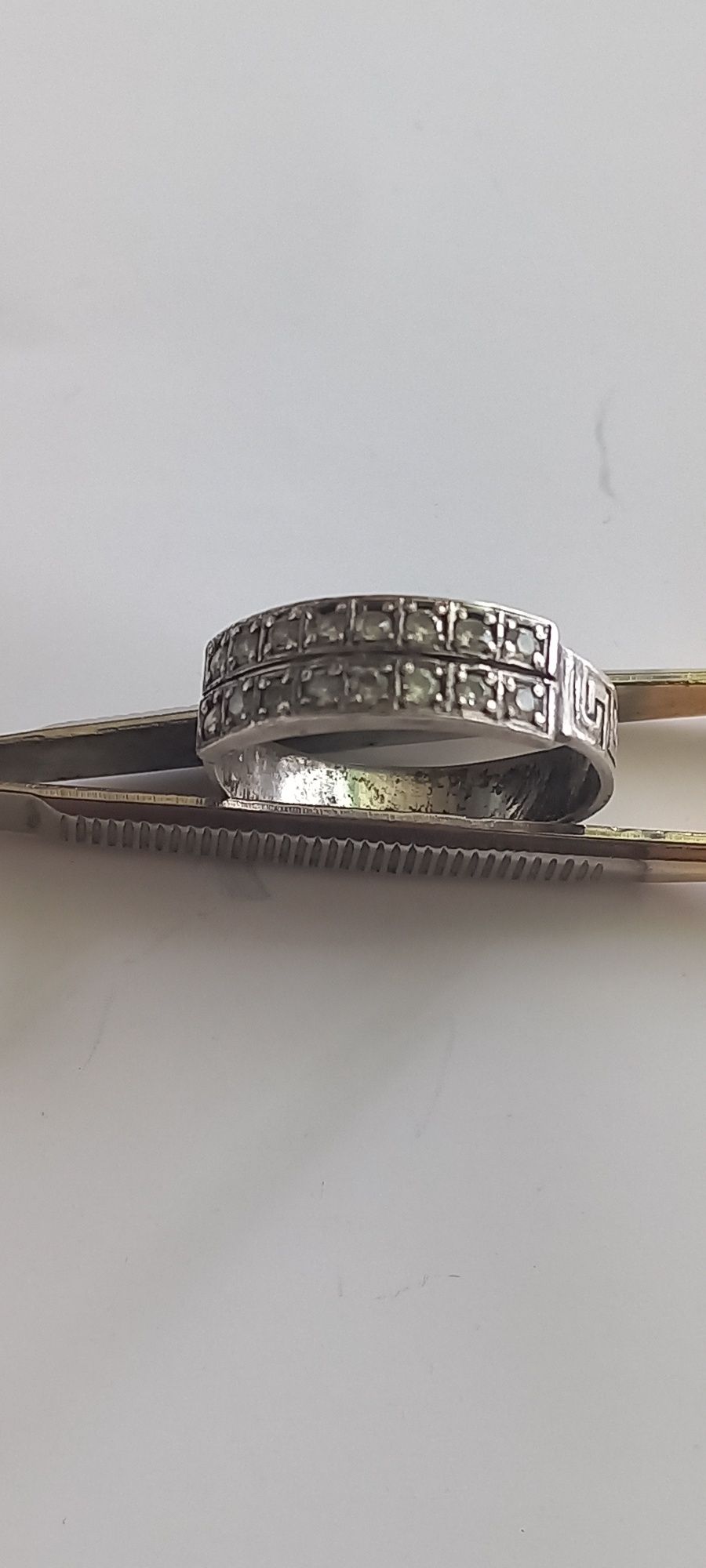 Серебряное кольцо