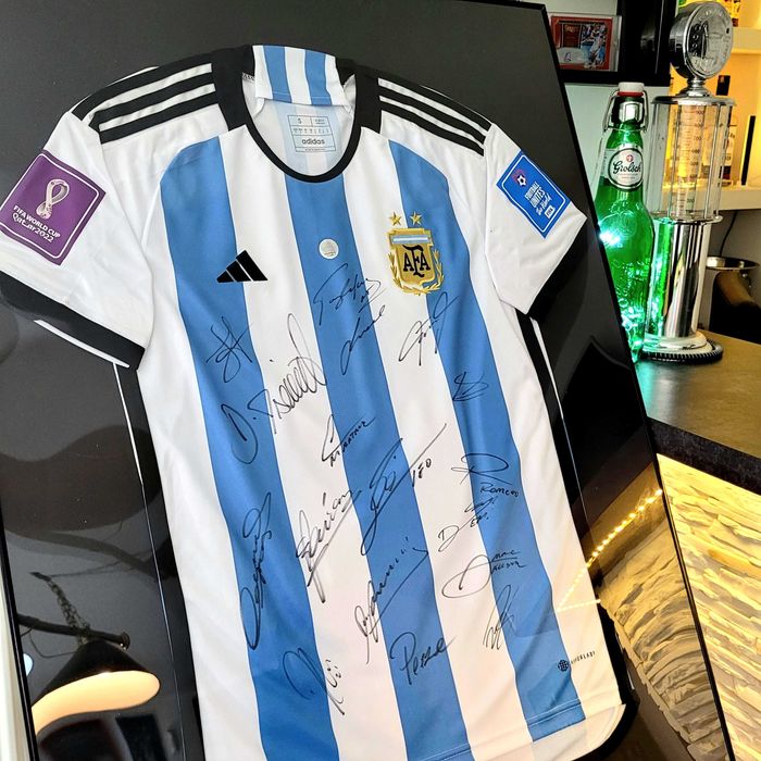 Koszulka Mistrzostw Świata 2022 Argentyna Messi autografy + certyfikat