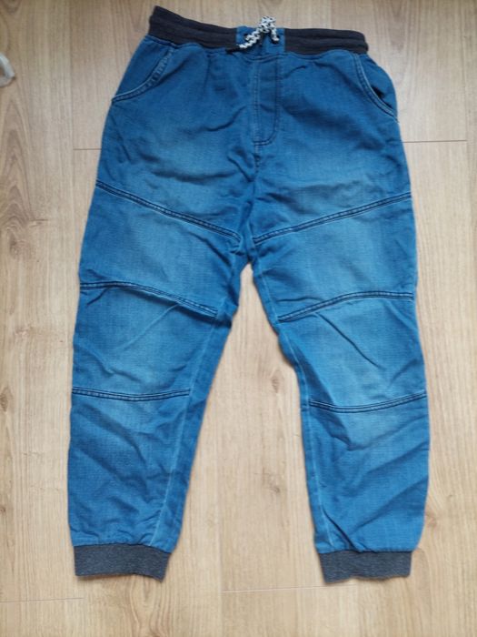 Spodnie Young Style r. 140