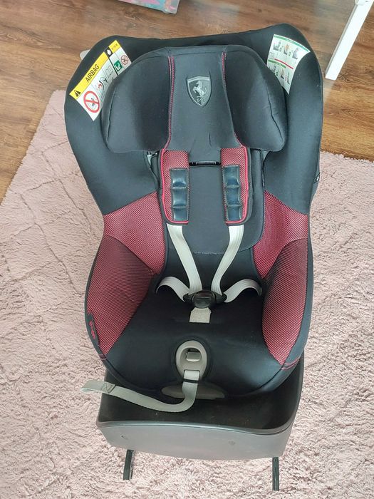 Fotelik obrotowy cybex ferrari