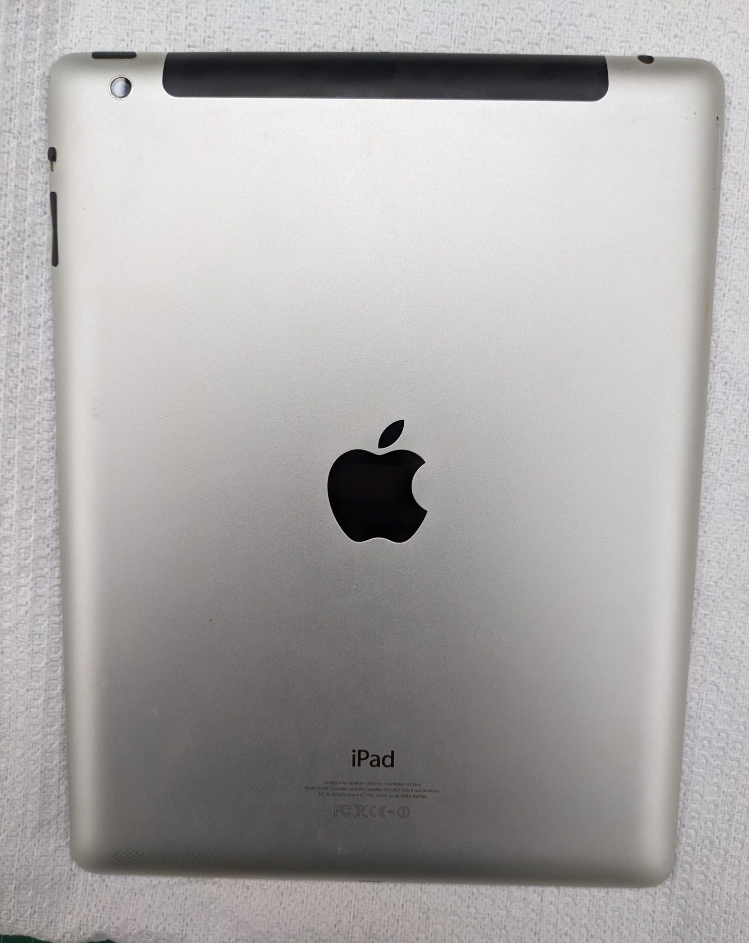 Apple iPad 4, 32 GB, LTE, model 1459