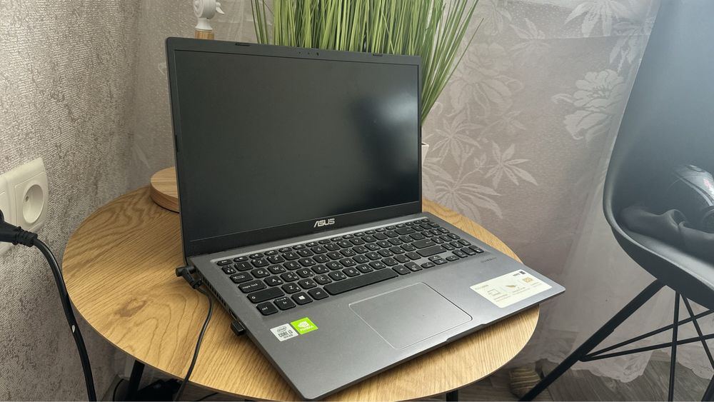 Ноутбук ASUS X515JP i5.