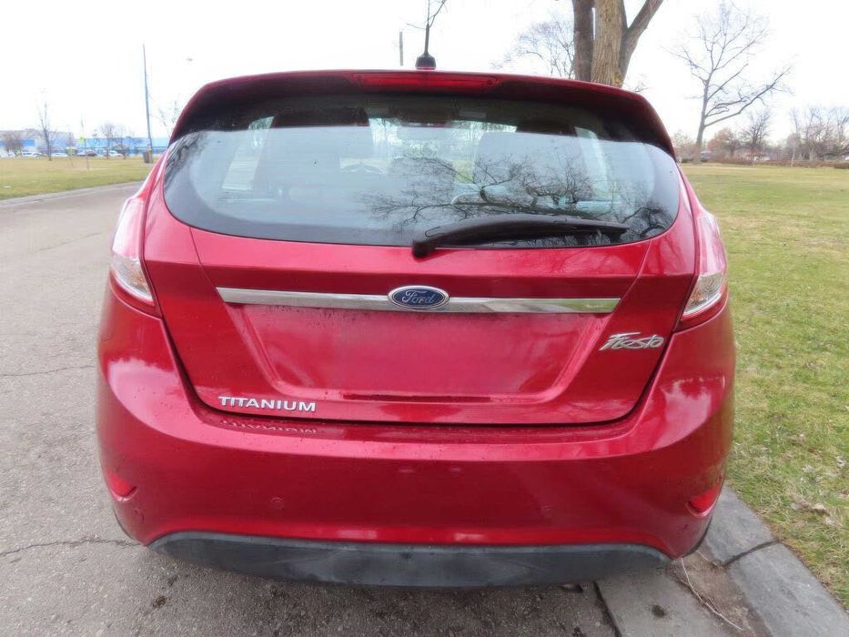Ford Fiesta      2015