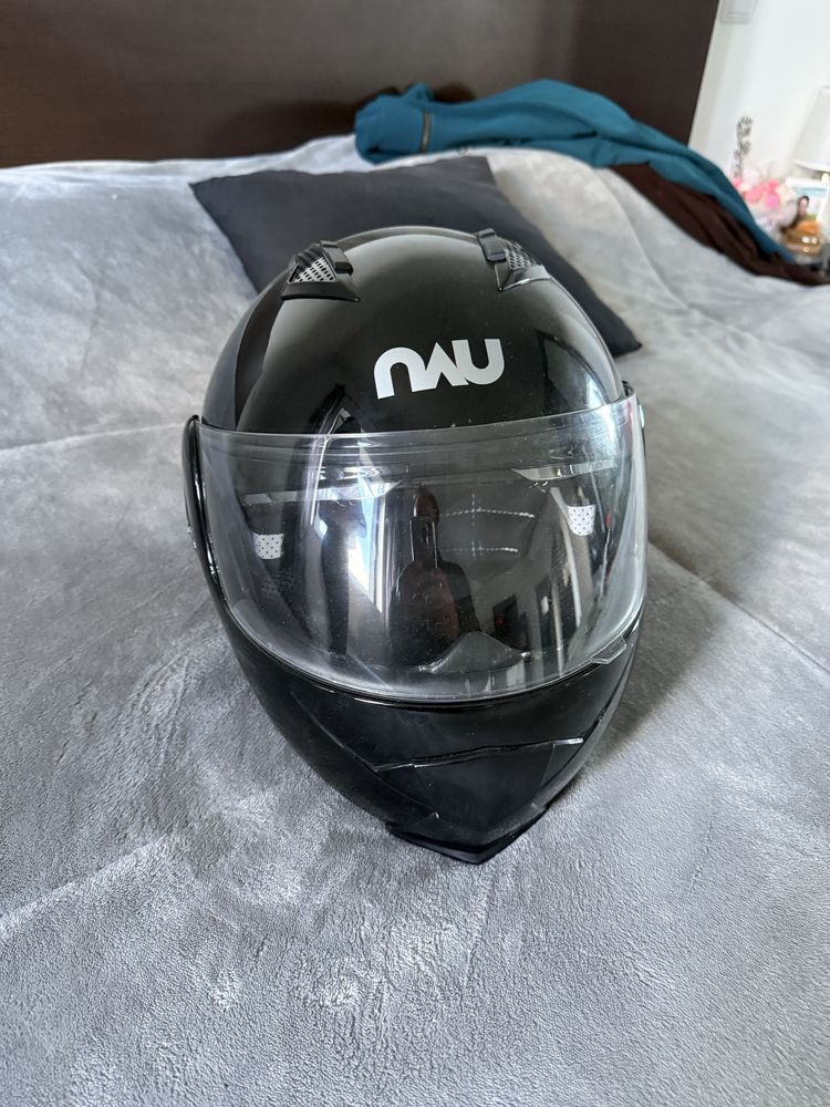 Capacete nau completamente novo