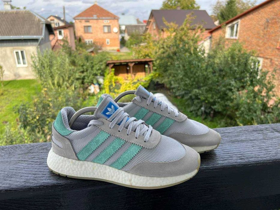 Кросівки Adidas Iniki