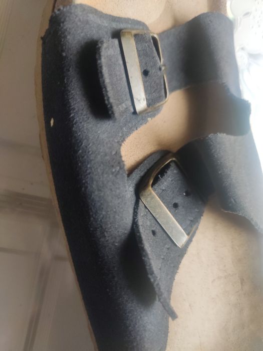 Шльопанці на корковій підошві