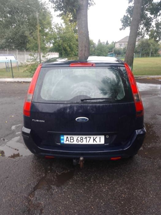 Автомобіль Ford Fusion