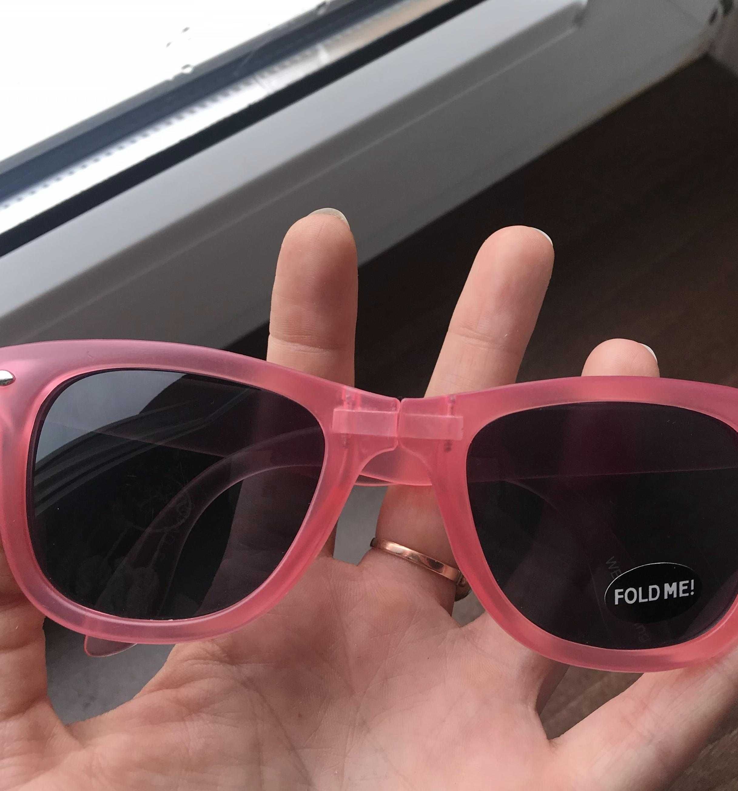 Składane różowe okulary przeciwsłoneczne małe wady