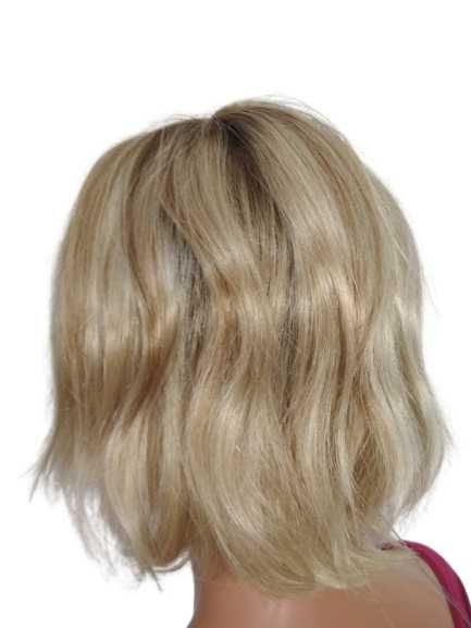 peruka syntetyczna fale blond Ellen Wille na tiulu