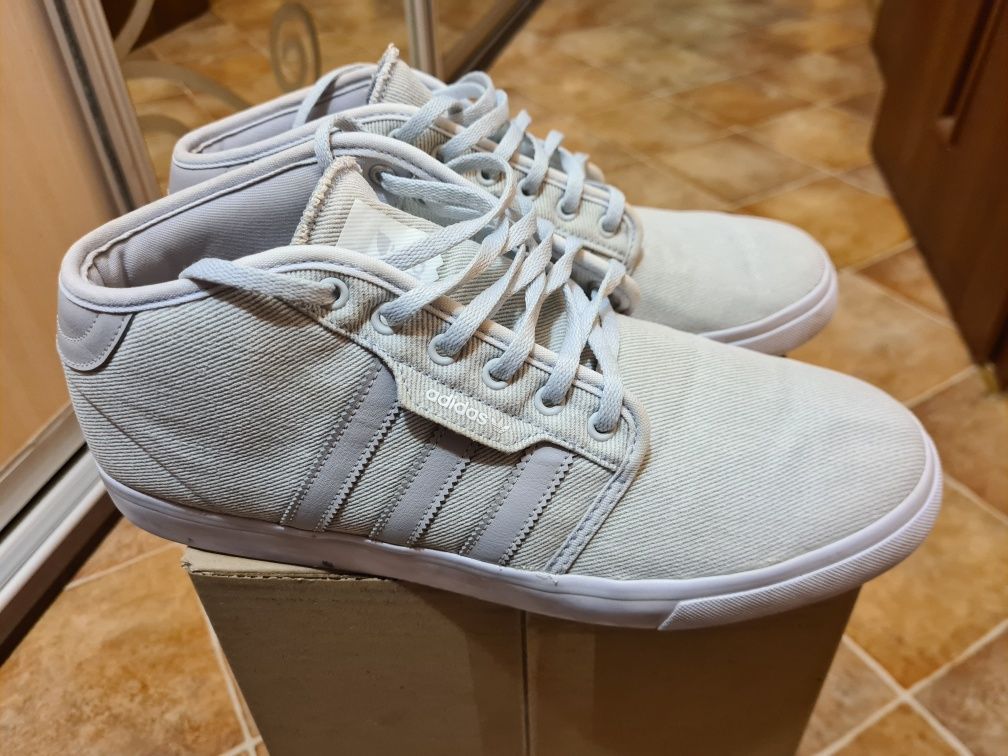 Оригінальні Кросівки Adidas Seeley Mid Boots 44-й Розмір 28,5см Сірі