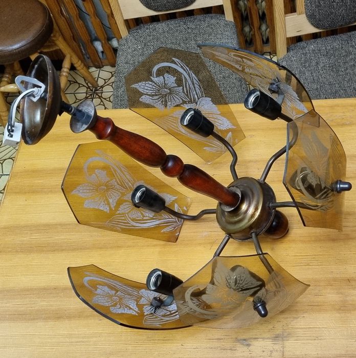 Lampa wisząca sufitowa pokojowa drewniana z szybami 6 ramion