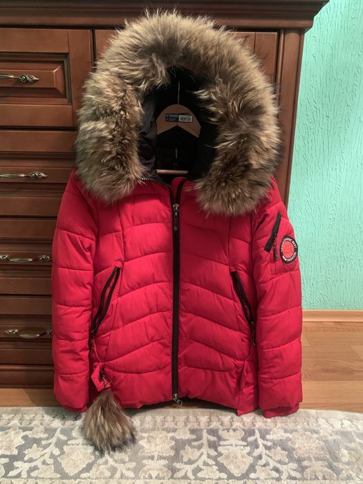 Зимня куртка з натуральним мехом