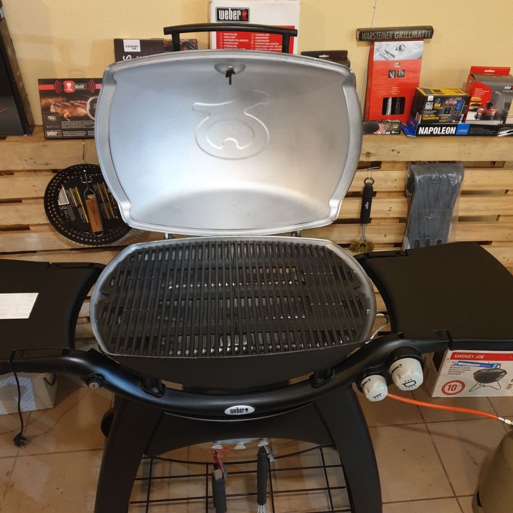 Газовий гриль Weber Q3200