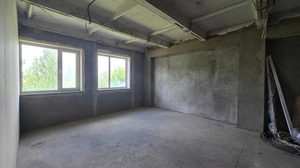 Продаж приміщення, Коростишів, 1846м.кв+офіс (24101164)