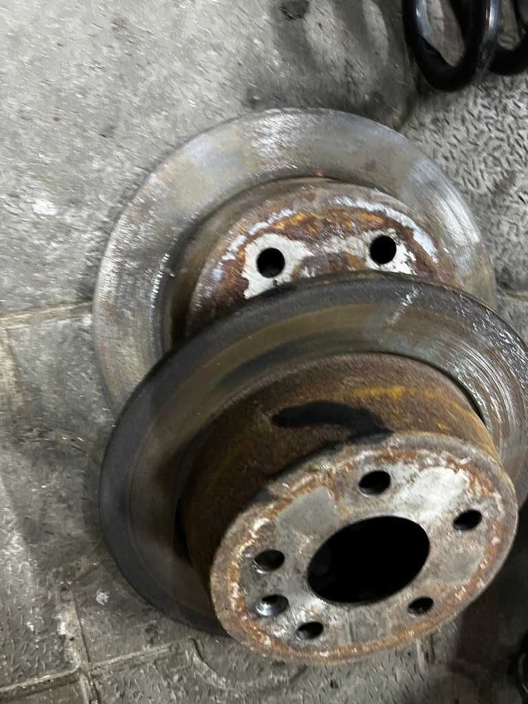 Диски гальмівні задні Мерседес Віто 638 відмінний стан