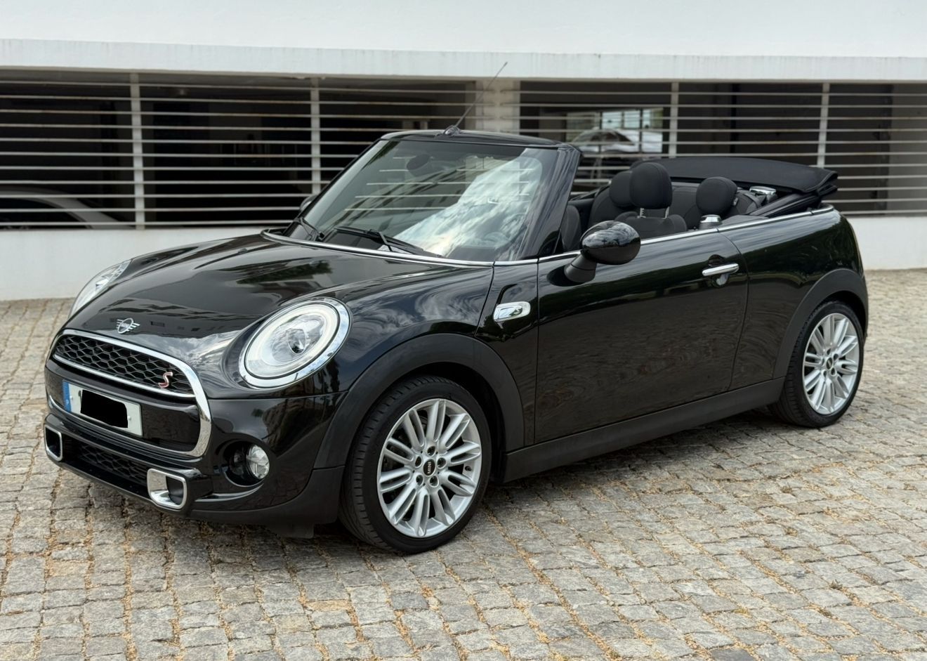 Mini Cooper 1.5 D F57 Cabrio Automático
