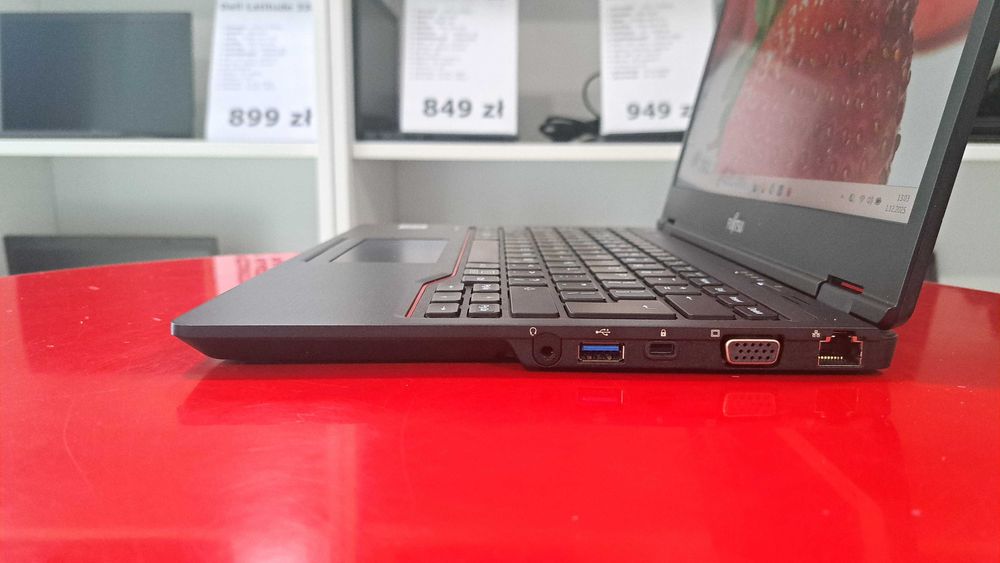 Laptop Fujitsu Lifebook U7310 13" i5-10GEN 16GB/512SSD W11 FullHD FV23