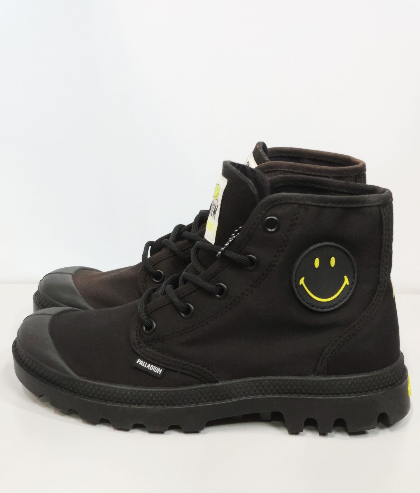 Buty za kostkę / Trampki – Palladium Pampa Hi Smiley Be Kind (36)