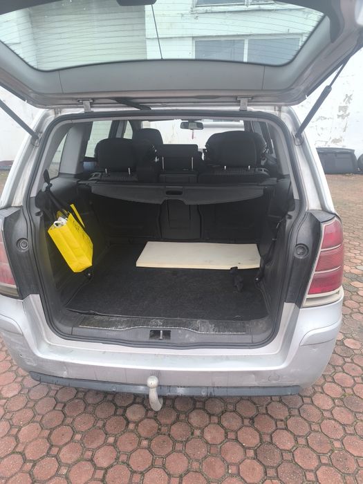 Opel Zafira B 1.9