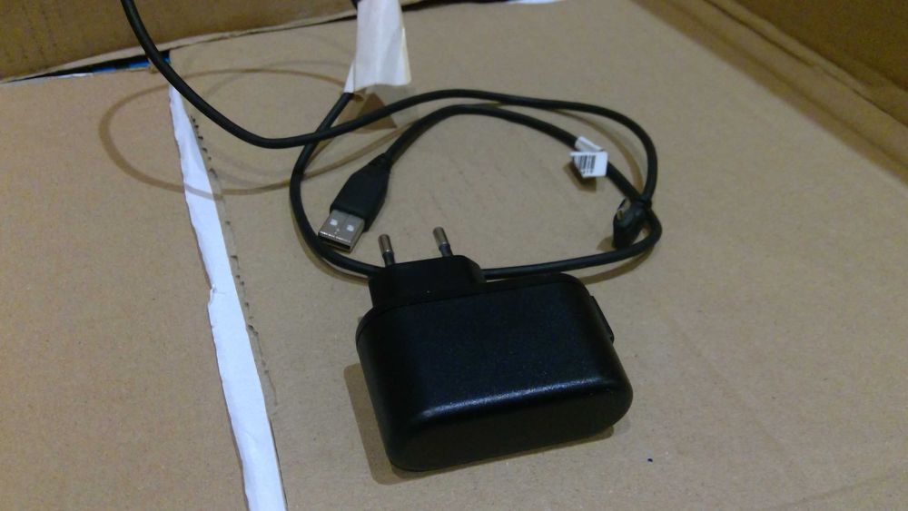 Ładowarka i przewód micro USB 1 metr