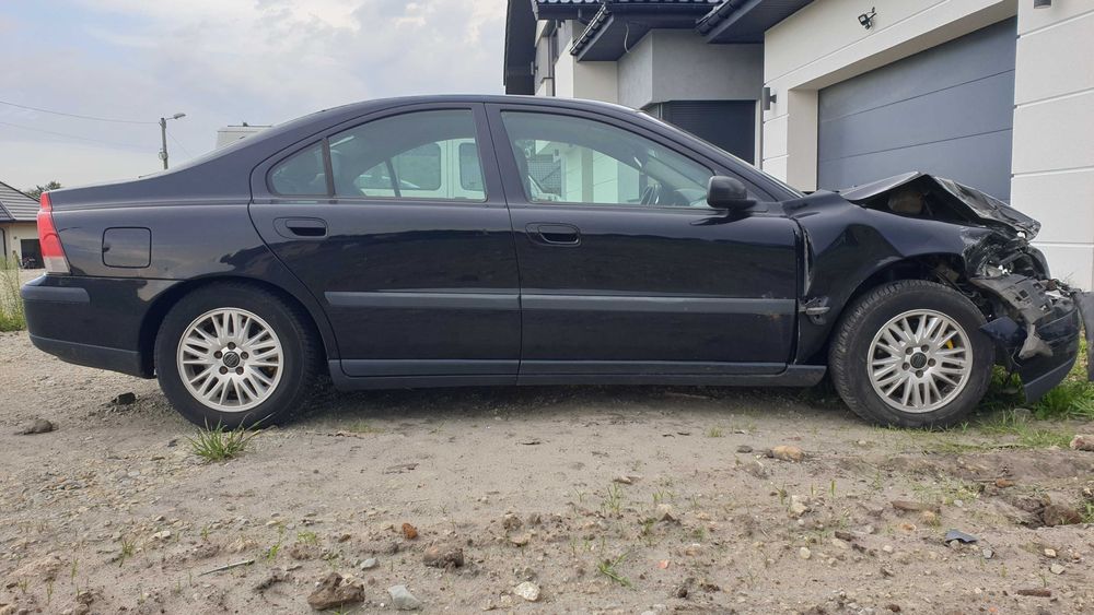 Wszystkie części do Volvo S60 2003 rok 2,4 benzyna kolor 452-46 TANIO!