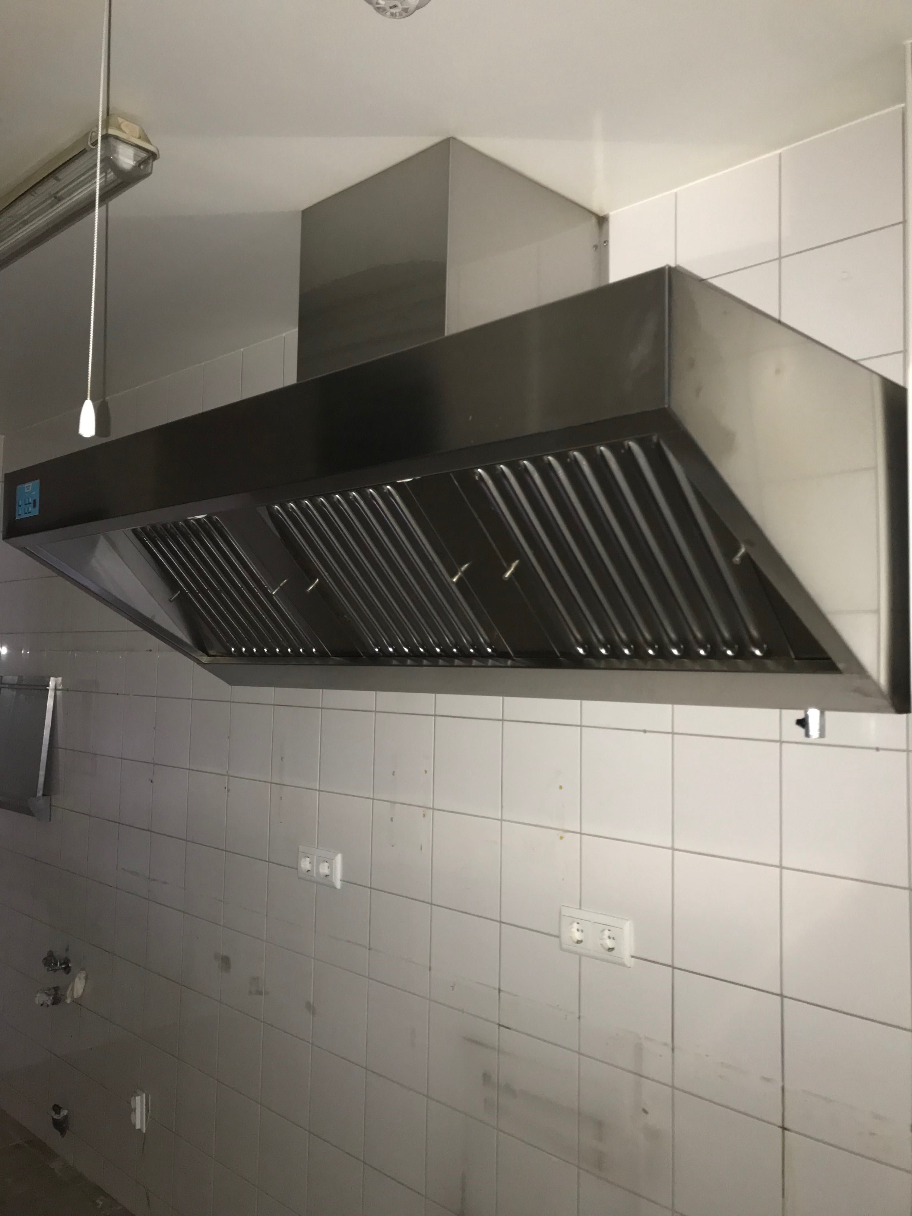 Hotte/ Exaustor Pro em inox 180 com comando e motor