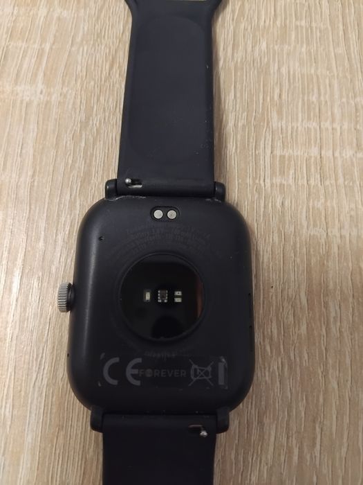 Смарт годинник Forever