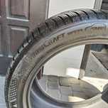 Opony zimowe KUMHO WINTERCRAFT 295/40/R20 110V  2 SZTUKI  8 -9 MM