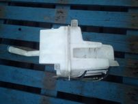 toyota COROLLA VERSO II 04-09 zbiornik spryskiwaczy pompki 2 sztuki