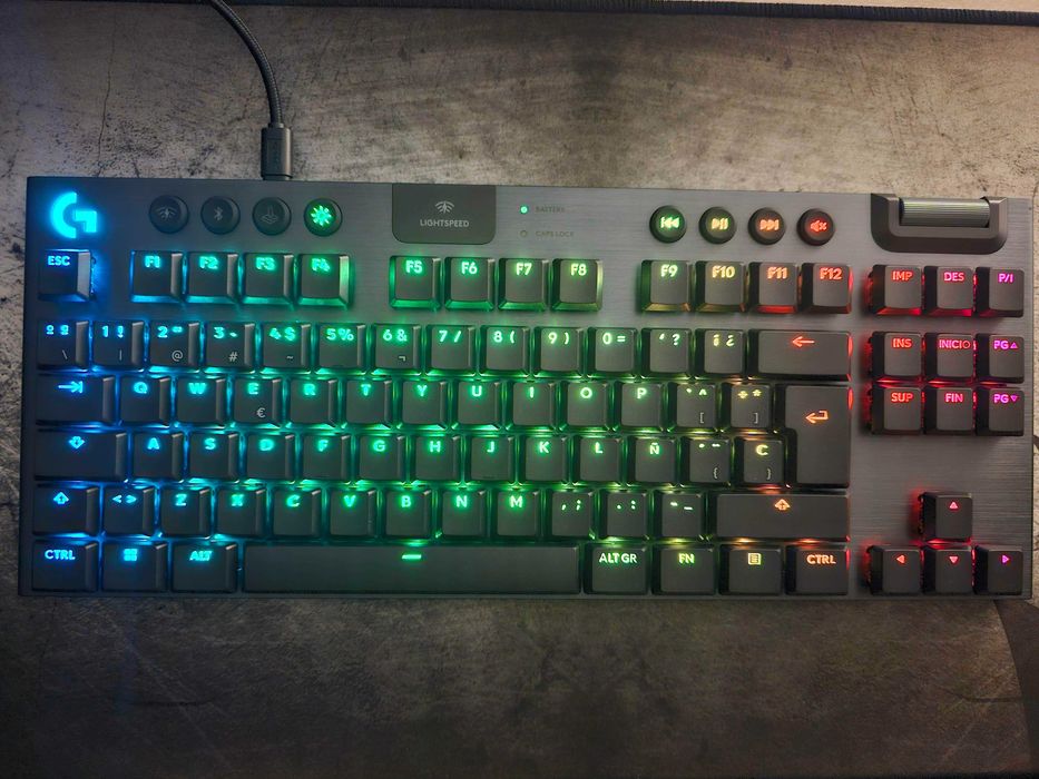 Logitech G915X Lightspeed TKL