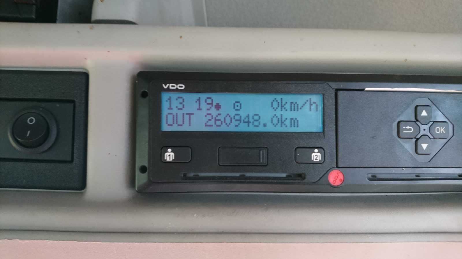Ford Transit  wersja L4 Trend 18 osobowy z 2018 r.