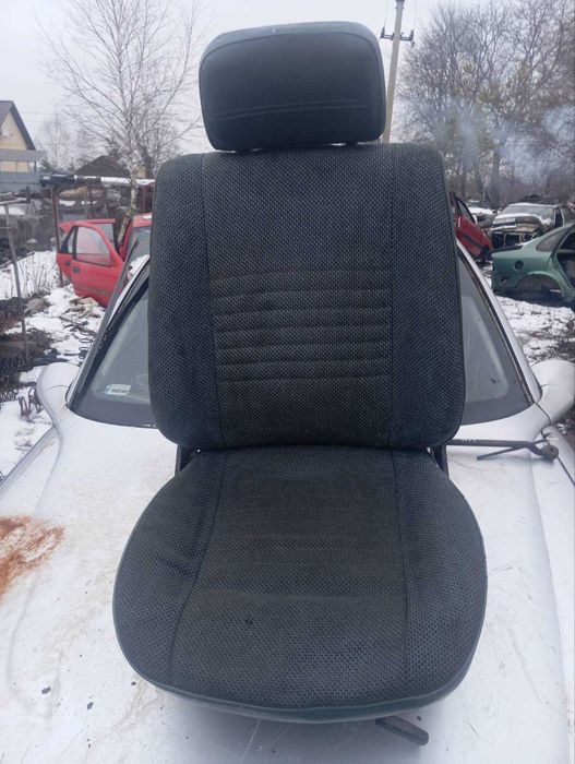Сидіння переднє праве Passat b2 сідушкк пасажира Пассат б2 запчастини