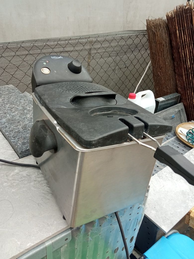 Małe AGD wok,foundi, frytkownica,parowar