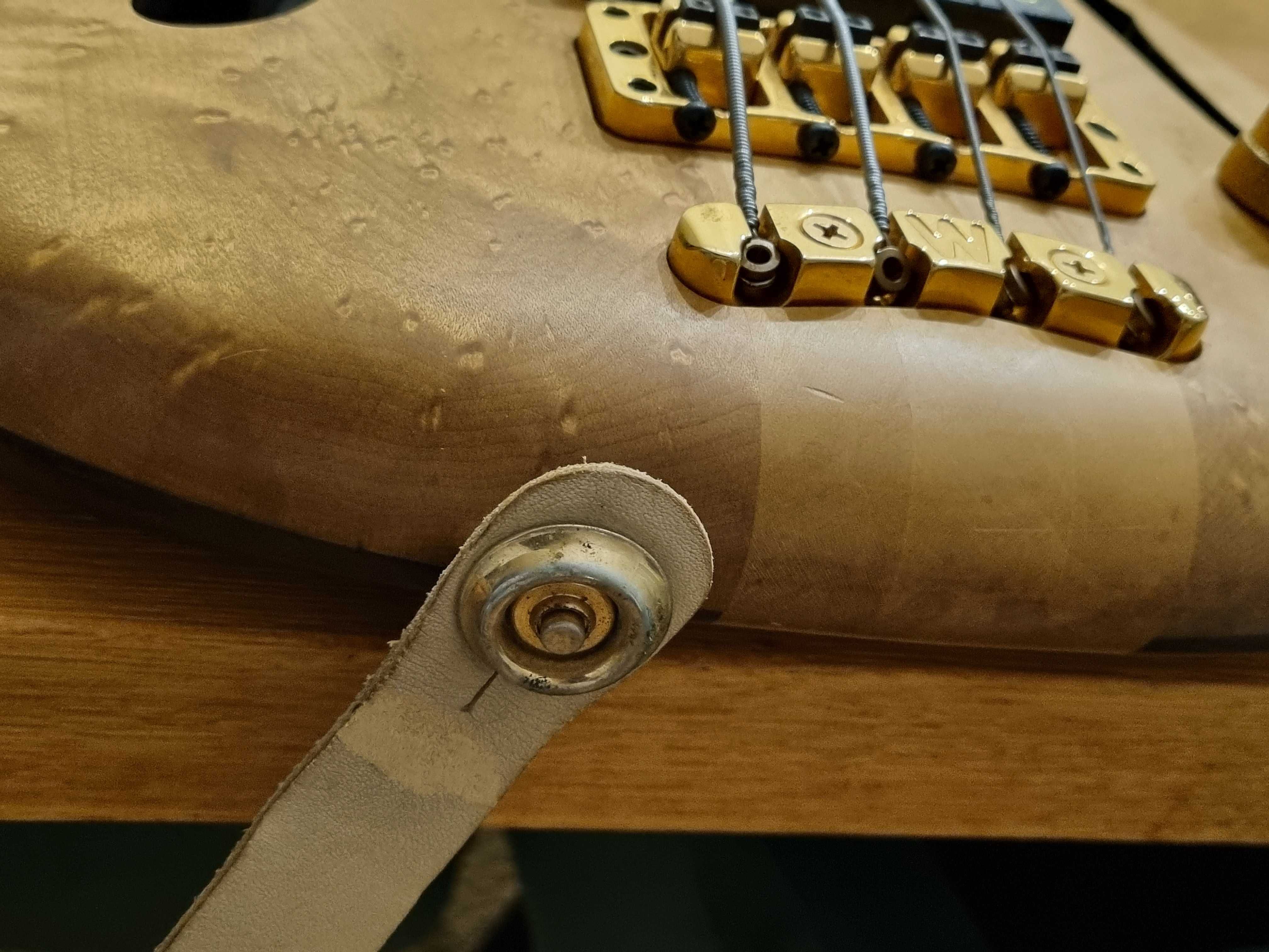 Warwick Streamer Corvette Gitara Basowa